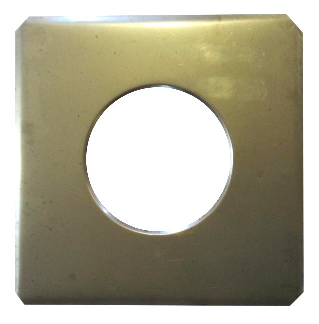 maskownica-komina-wylotowego-piecyka-gazowego-konwektora