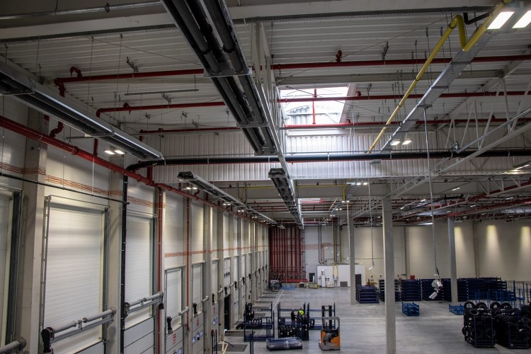 gazowe ogrzewanie hal magazynów wielkopowierzchniowe